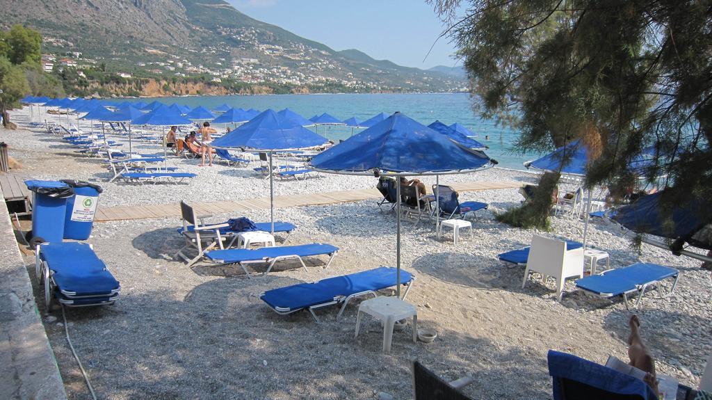 Messinian Blue Seaside Villa Kalamata Exterior photo